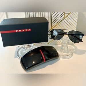Prada Linea Rossa - Authentic Aviator Polarized Sunglasses w/Box and Case — EUC